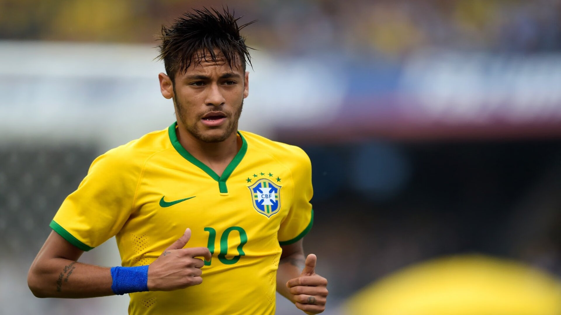 当电竞、足球与篮球破次元,Uzi的悬念、葡萄牙的冰凉与快船的中超梦